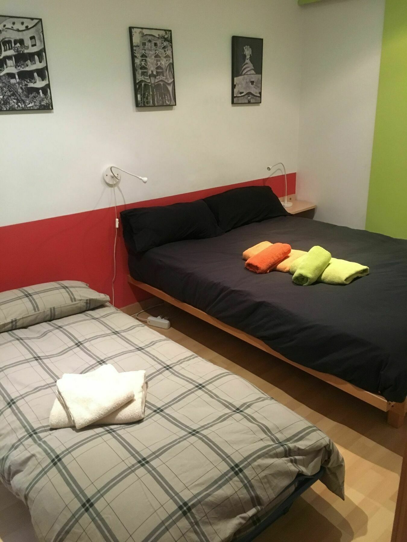 La Casa De Laura Nisia B&B Barcelone Extérieur photo